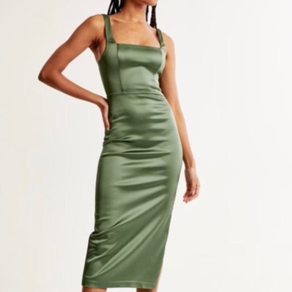 Abercrombie & Fitch Sculpting Stretch Satin Midi Dress